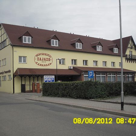 Pomorska Zajazd Restauracja Czaplinek Bagian luar foto