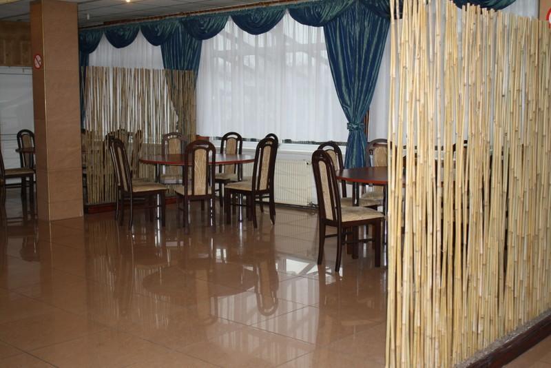 Pomorska Zajazd Restauracja Czaplinek Bagian luar foto